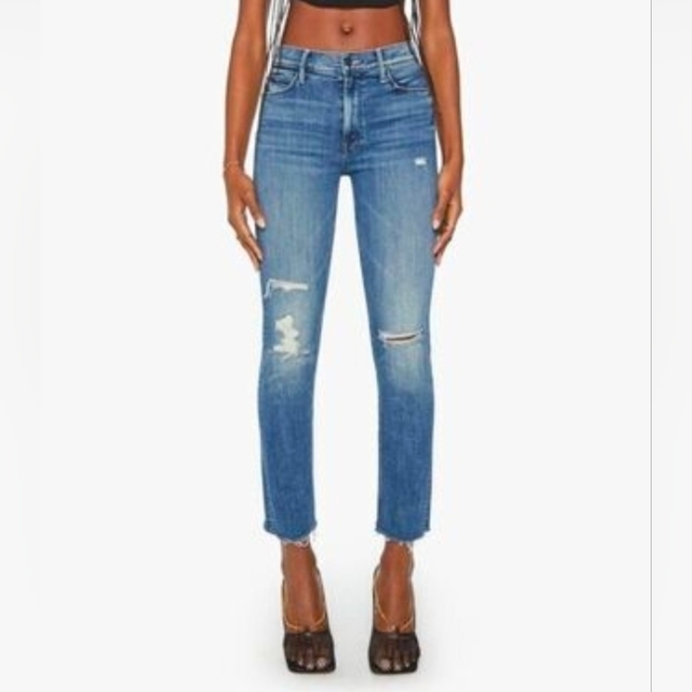 MOTHER The Mid Rise Dazzler Ankle Fray Jeans in Weekend Warrior Wash Size 26